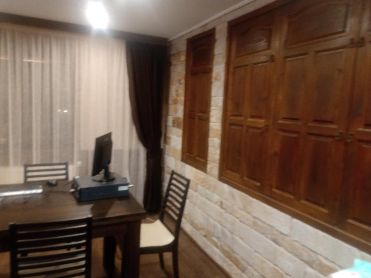Hotel Кръчмъ При Байката Ribarica Exterior foto