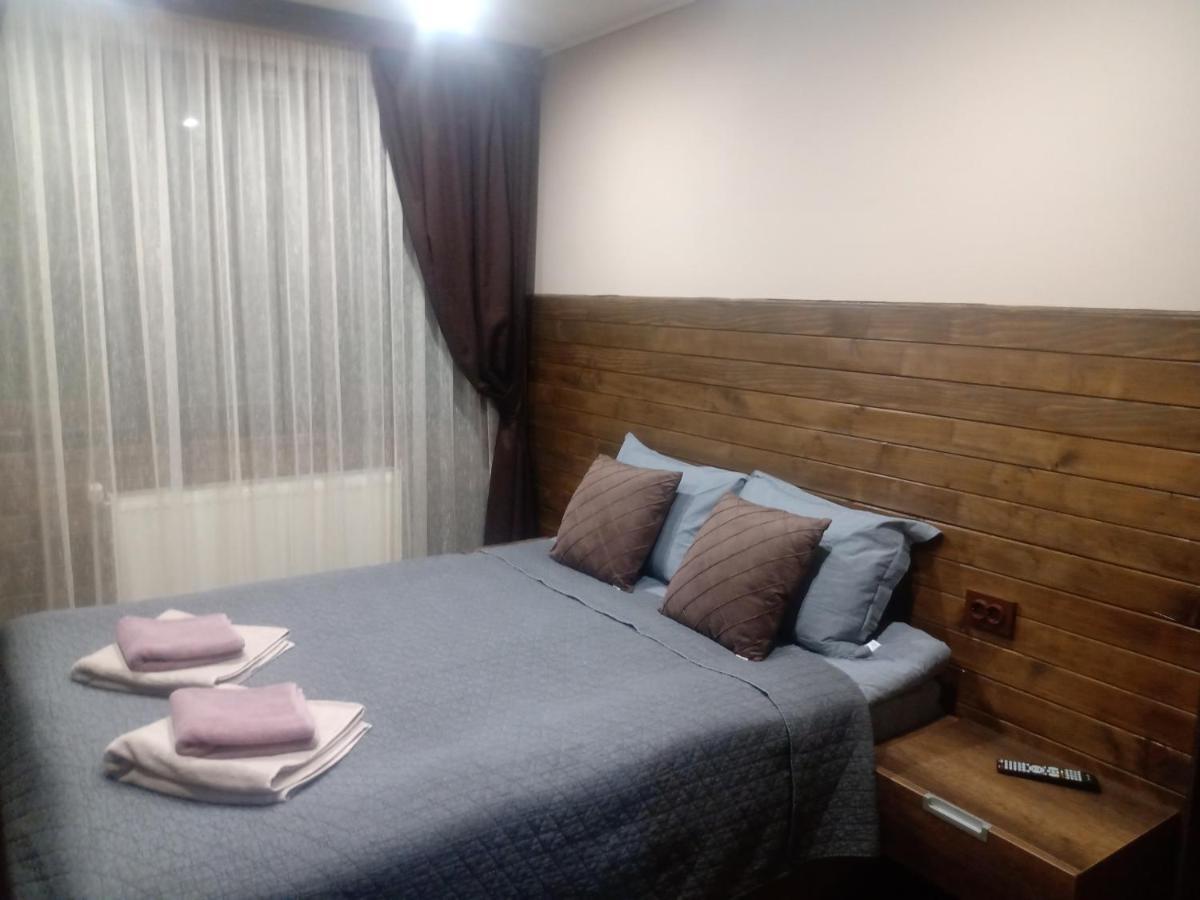 Hotel Кръчмъ При Байката Ribarica Exterior foto